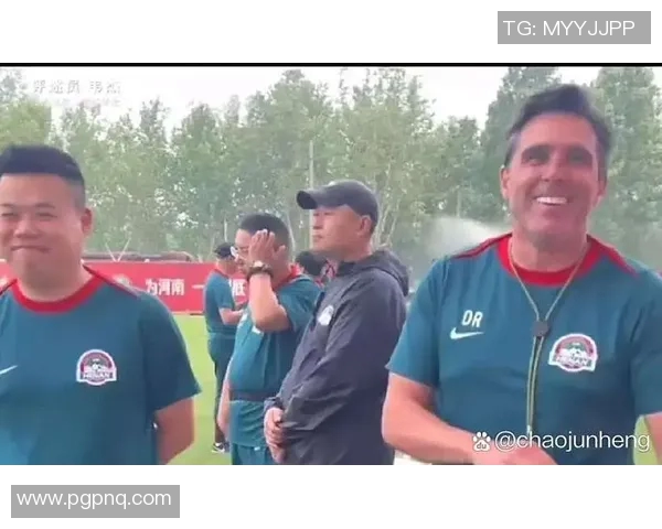 中超拉莫斯加盟引发热议球迷期待新星带来精彩表现 中超拉莫斯加盟引发热议球迷期待新星带来精彩表现