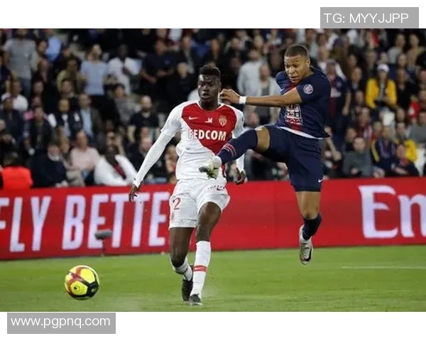 巴黎圣日耳曼连续五个赛季夺法甲冠军,创纪录表现引争议 巴黎圣日耳曼连续五个赛季夺法甲冠军,创纪录表现引争议