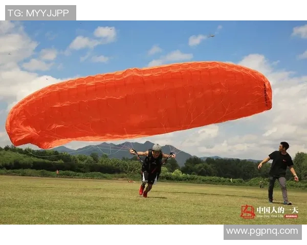 刀锋战士越塔挑战极限勇闯敌阵展现无畏精神与团队默契